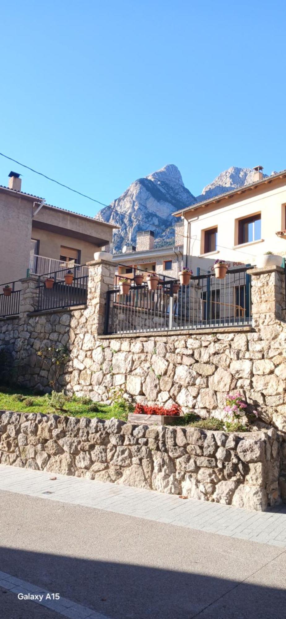La Cara Nord , Alojamiento Turistico ,Saldes, A Los Pies Del Pedraforca, Apartamento Exterior foto